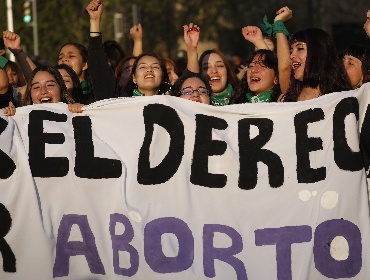 "Lo que está, ya está legislado": Ministra de la Mujer descarta cambios a la ley de aborto en tres causales