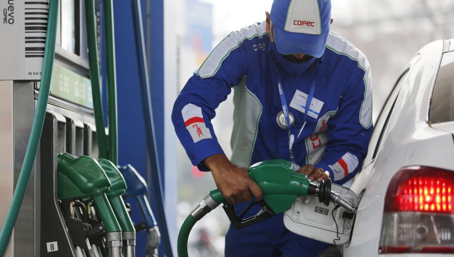 El costo de la vida se dispara en abril: IPC registra alza de 1,3% impulsado por histórica subida de las gasolinas