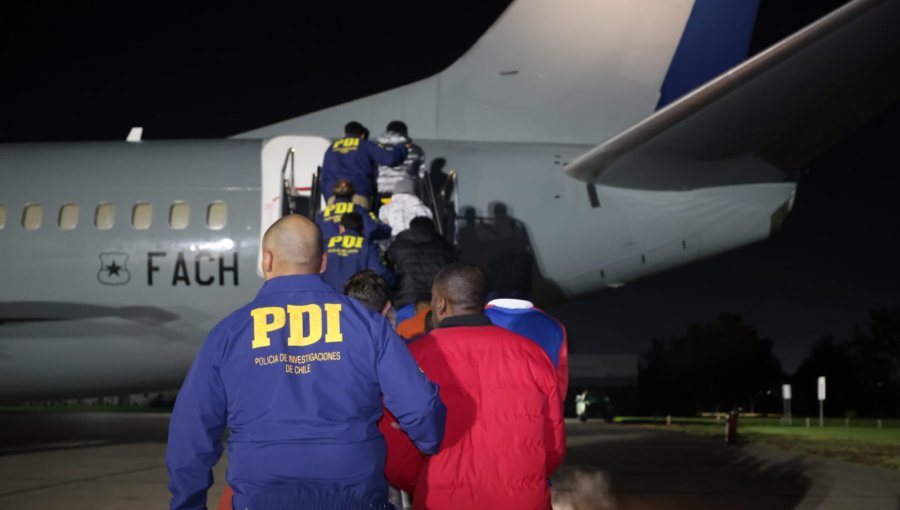 40 personas extranjeras con órdenes de expulsión por diferentes delitos fueron deportadas del país