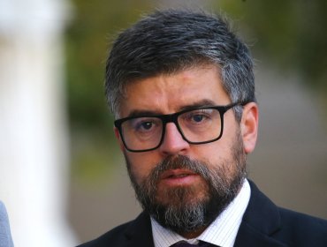 Diputado Araya defiende indicaciones a proyecto de Reconstrucción: "Si son una manga de flojos, no es nuestro problema"
