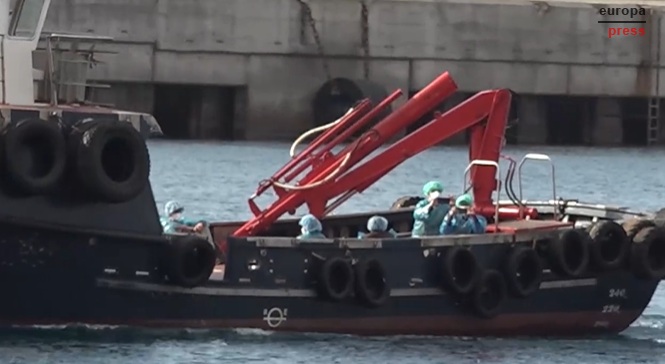 Crucero del hanta llegó a Tenerife y comenzó evacuación de 150 personas a bordo