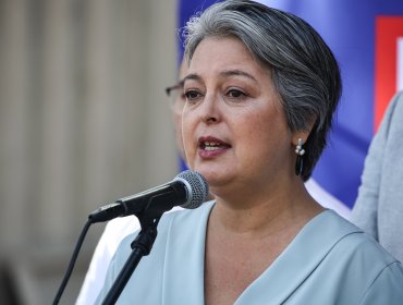 Jara tras críticas de Kast al PC: "Penalizar la movilización social no corresponde en una democracia"