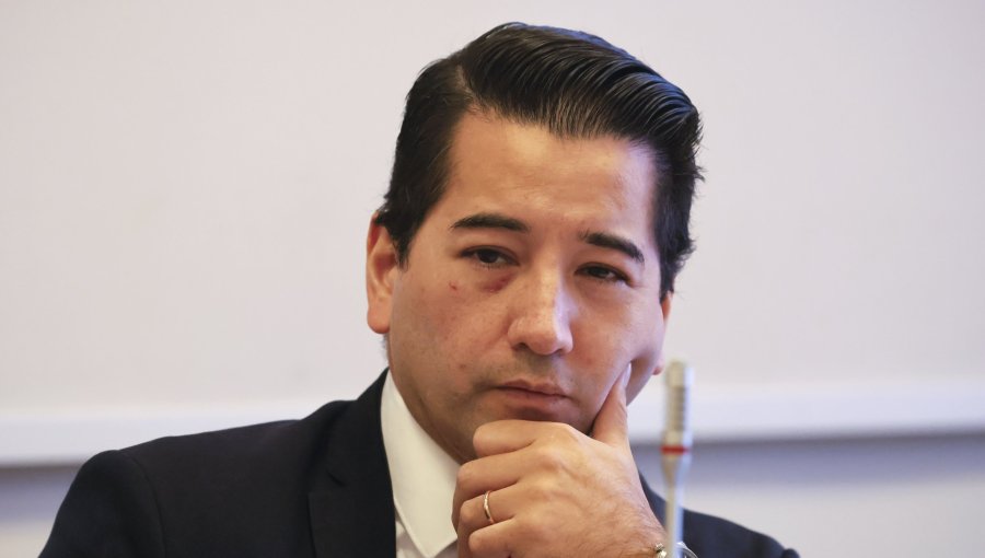 Diputado Javier Olivares confirma presentación de querella y afirma que hay registros de agresión en su contra