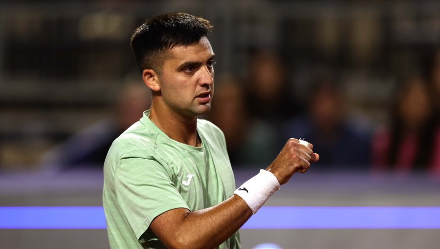 Tomás Barrios debuta con triunfo y avanza a segunda ronda del Challenger de Oeiras IV en Portugal