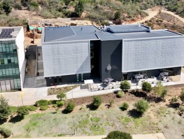 PUCV proyecta su centenario con histórica inauguración de complejo deportivo y nuevos espacios académicos en Curauma