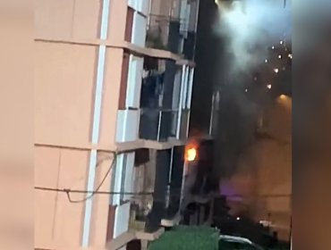 Incendio afectó a departamento en Playa Ancha y obligó a evacuar a unas 10 personas