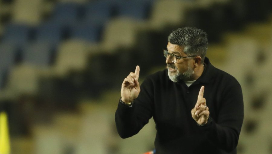 U. de Concepción se queda sin entrenador por segunda vez en el semestre: hizo oficial la salida de Leonardo Ramos