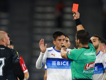 "Juego brusco grave": Arbitro explicó expulsión de Matias Palavecino en empate de la UC ante Ñublense
