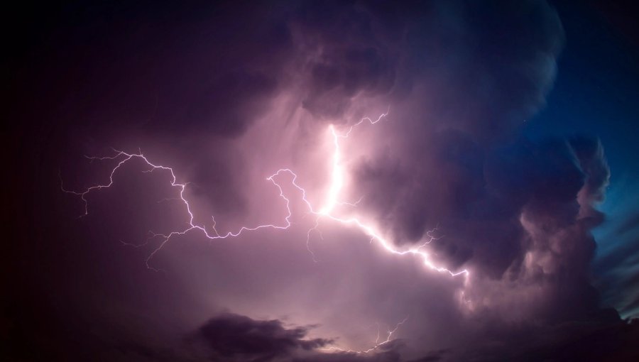 Declaran Alerta Temprana Preventiva para la provincia de Isla de Pascua por pronóstico de precipitaciones fuertes y tormentas eléctricas