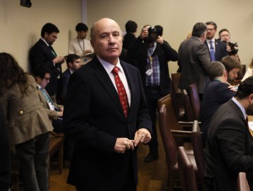 Gobierno despliega inédita ofensiva legislativa para frenar "tsunami" de enmiendas opositoras en proyecto de reconstrucción