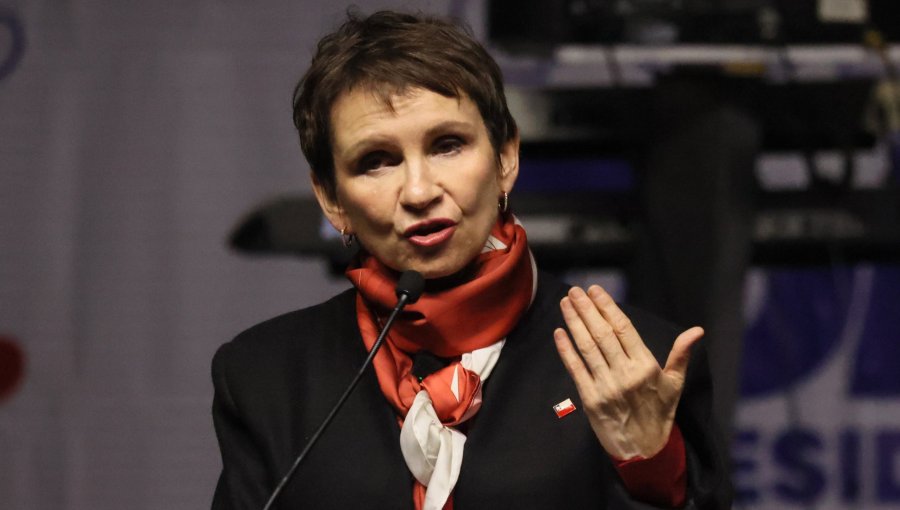 Tohá compara Gobierno anterior con el de Kast: "Esto no parecía refundacional y lo está siendo, Boric parecía refundacional y no lo fue"