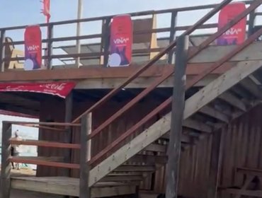 Grave accidente en playa La Boca de Concón: mujer resulta electrocutada tras tocar acceso de local comercial