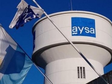 Ministro de Economía argentino confirma inicio de la licitación de la mayor empresa distribuidora de agua del país