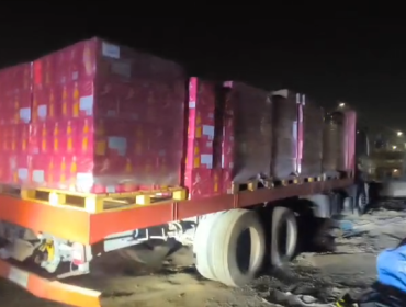 Operativo en La Pintana y Puente Alto: Carabineros recupera carga de alcohol avaluada en $300 millones