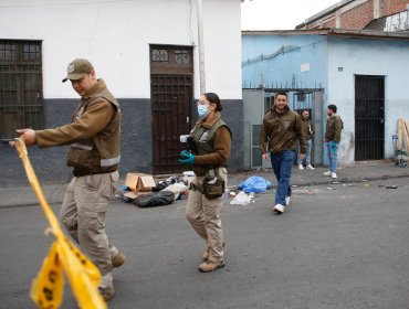 Violencia en Recoleta: Sujeto en scooter asesina a un hombre y deja a otro grave cerca de la Vega Central