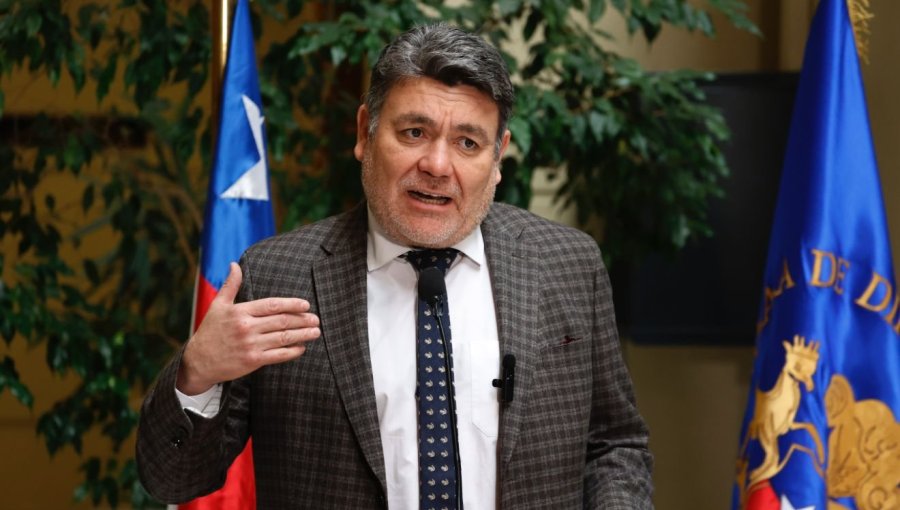Diputado Venegas fustiga llegada de Fontaine a la presidencia de Codelco y advierte sobre "intención de privatizar" la estatal