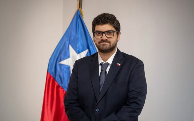 Subsecretario Lagos acusa al alcalde Vodanovic de "faltar a la verdad" por dichos sobre recortes en Salud