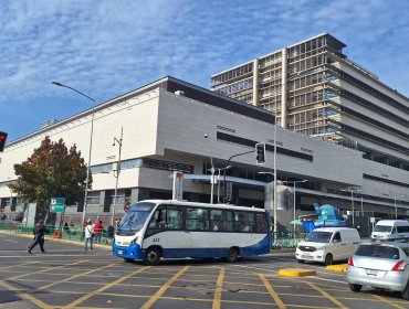Pacientes del Hospital Fricke de Viña del Mar lamentan recorte presupuestario en Salud: "Nunca va a ser bienvenido por la población"