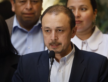 Diputado Luis Cuello por freno a aeropuerto Concón: "Este no es el gobierno del empleo"