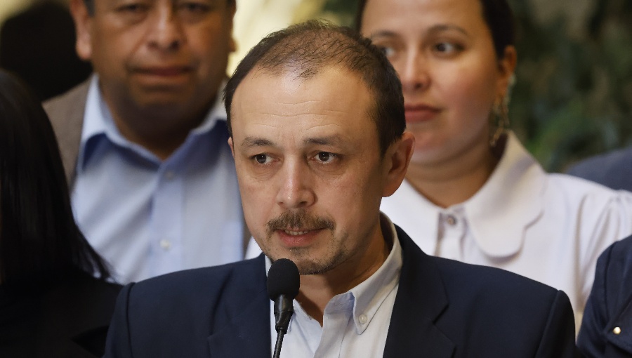 Diputado Luis Cuello por freno a aeropuerto Concón: "Este no es el gobierno del empleo"