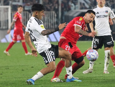 Colo Colo más puntero que nunca: Goleó a Ñublense y se escapa 5 puntos