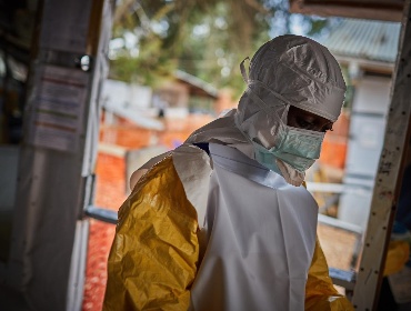 OMS declaró emergencia internacional por brote de ébola en África