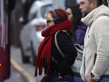 Termómetros caen en gran parte del país y Santiago marcó la mañana más helada del año