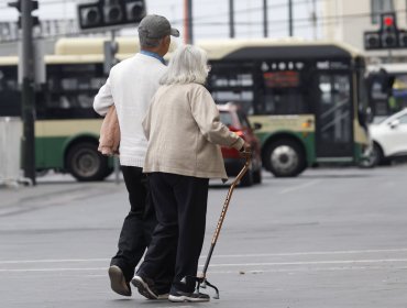 Tribunal Constitucional da luz verde a ley que consagra 15 derechos para personas mayores
