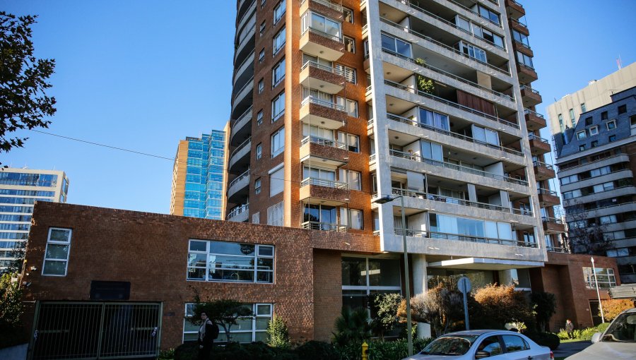 Madre de niña fallecida en Las Condes se querellará contra el padre por homicidio simple por omisión