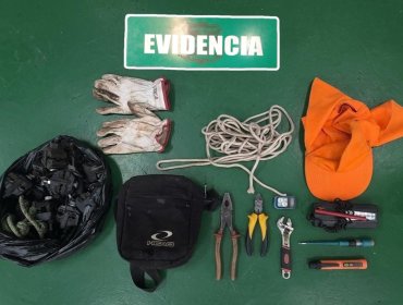 Detienen a dos sujetos por manipular ilegalmente tendido eléctrico en Concón