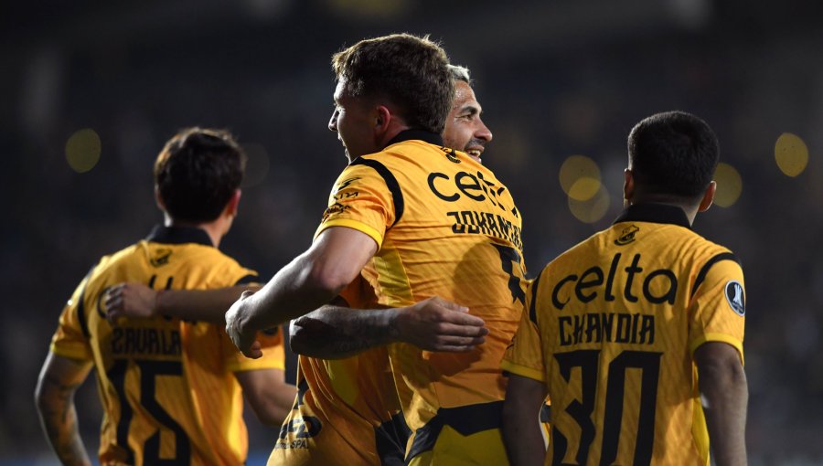 Coquimbo Unido golea a Tolima y queda con pie y medio en octavos de la Copa Libertadores