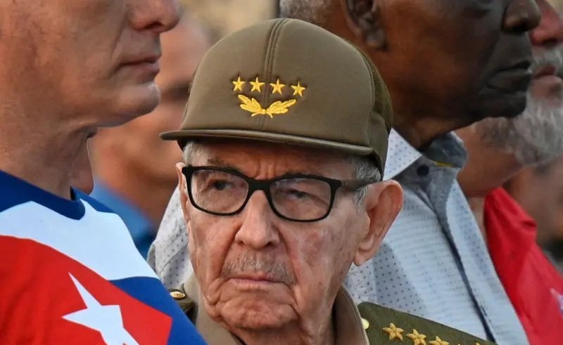Departamento de Justicia de EE.UU. presenta cuatro cargos de asesinato contra Raúl Castro por el derribo de dos avionetas en 1996
