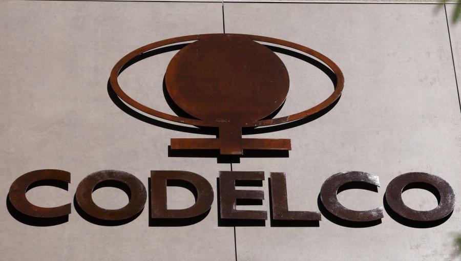Codelco desvincula a ejecutivo y presenta denuncia en Fiscalía tras detectar desviaciones en producción 2025