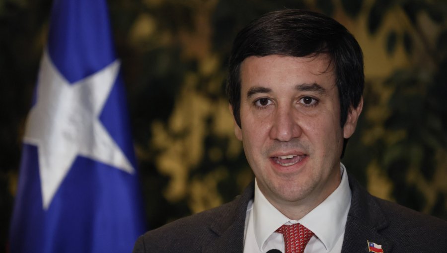 Presidente de la UDI destaca cambios en La Moneda y asegura que el Gobierno "amaneció con un gabinete más experimentado"