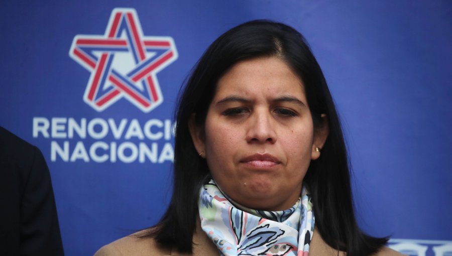 Senadora Balladares respalda el cambio de gabinete: asegura que el Presidente Kast fue "valiente" y demostró su "liderazgo"
