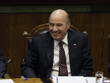 Ministro Quiroz califica de "respaldo histórico" la aprobación en la Cámara del proyecto de Reconstrucción