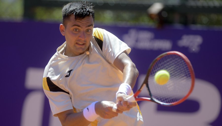 Tomás Barrios se enfrenta este miércoles a Luka Pavlovic y busca el cuadro principal de Roland Garros