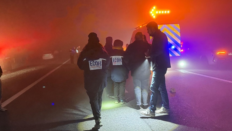 Joven de 19 años es asesinado a balazos y posteriormente atropellado en la autopista Acceso Sur en Buin