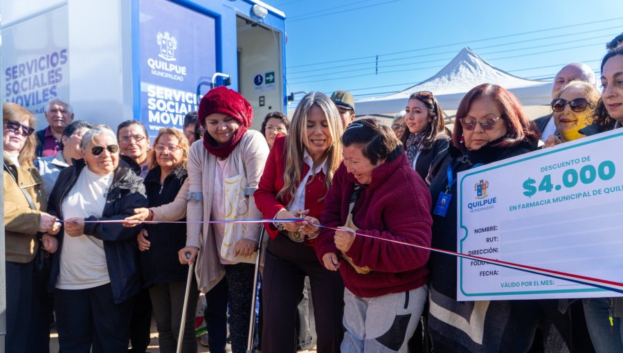 Quilpué lanza Móvil Social y entrega apoyo en medicamentos a más de 3.700 familias