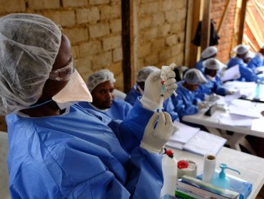 OMS eleva alerta por ébola en el Congo: Riesgo ya es "muy alto a nivel nacional"