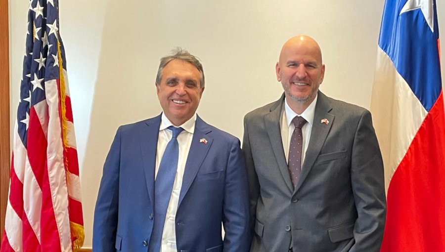 Embajador de Chile presentó sus credenciales ante Donald Trump y asume formalmente en EE.UU.