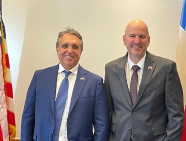 Embajador de Chile presentó sus credenciales ante Donald Trump y asume formalmente en EE.UU.