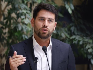 Senador Ibáñez y debate por megarreforma: “Es irresponsable sacarlo en tres semanas”