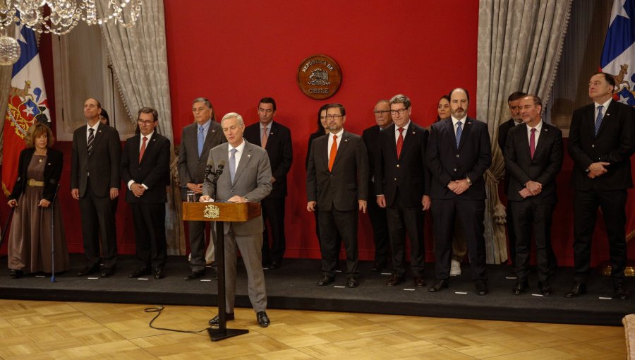 Senado ratifica a nuevos miembros de la comisión encargada de fijar los sueldos de las altas autoridades del Estado