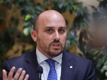 Andrés Longton insta a senadores a abrirse al diálogo y "no atrincherarse" para que prospere la megarreforma