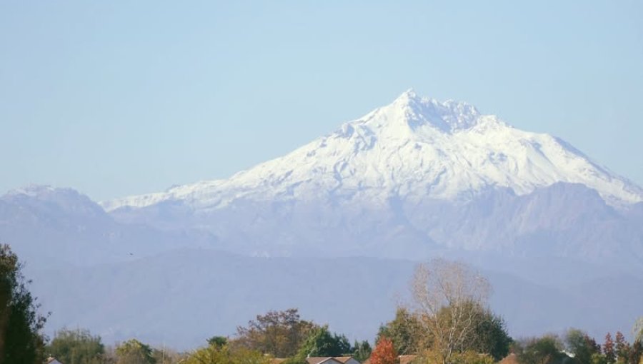 Aroldo Maciel advierte que energía de volcán en El Maule podría provocar fuerte sismo en Valparaíso o en Santiago