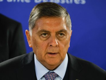Biministro Alvarado advierte que avanzarán con planificación original de la megarreforma si la oposición no tiene "voluntad"