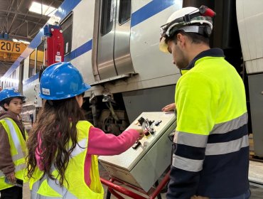 EFE abrirá talleres, cabinas y trenes históricos en Valparaíso por el Día de los Patrimonios