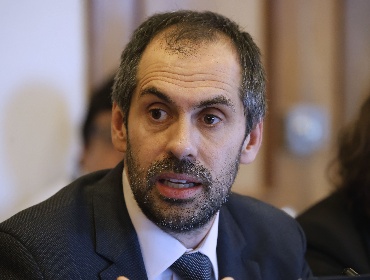 Grau responde al ministro Quiroz y niega inconsistencias en proyección de deuda fiscal