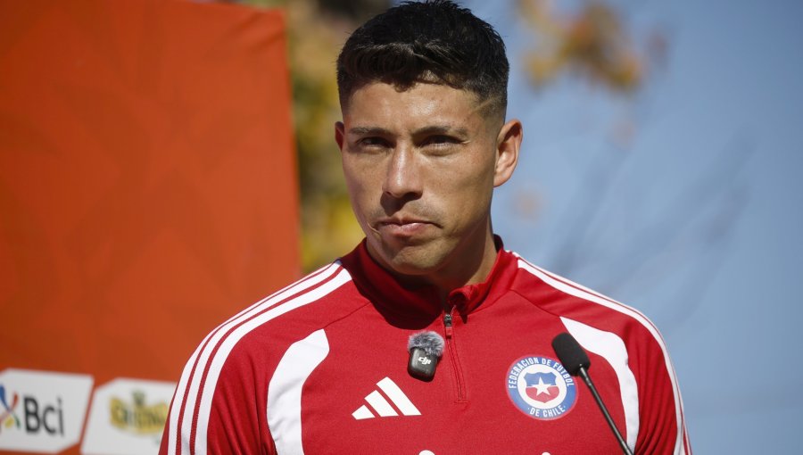 Brayan Cortés valoró su regreso a la Roja y reconoció que "me dolió un poquito estar lejos"